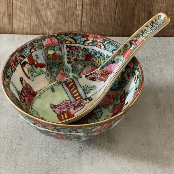 Vintage Rose Medallion Bowl and Spoon Y. Y. Japanese Porcelain Ware Hong Kong - Picture 2 of 13